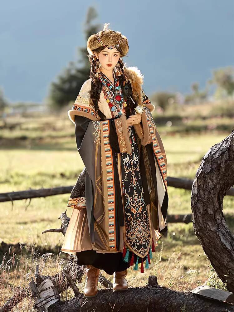 Ethnic Tibetan Style Embroider - Photography Style avaliação e preço